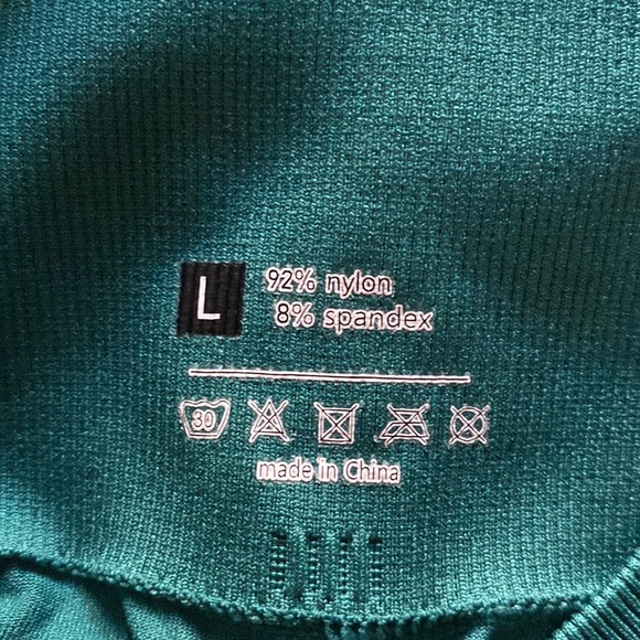 Work Out Pants - Picture 4 of 4